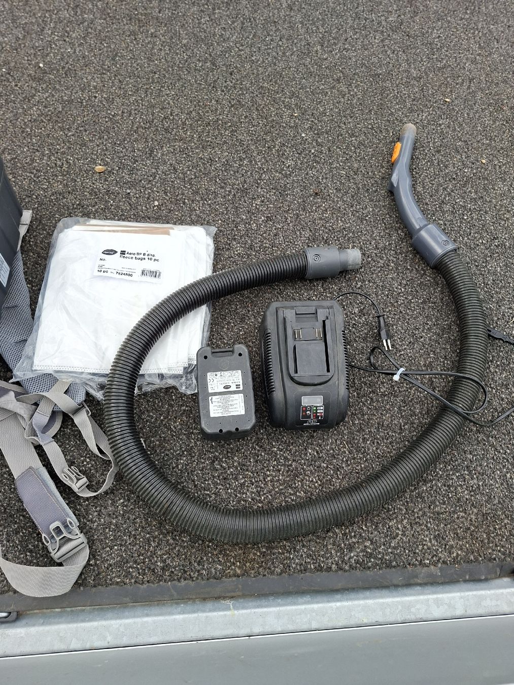 Aspirateurs & Accessoires: Task Aero BP Akkusauger – D'occasion à Glis par fragra 2