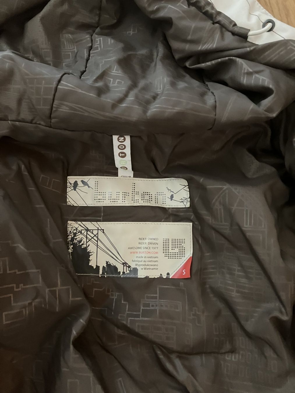 Giacche: Burton Ski Jacke S- mit Vogel Muster – Usato da Rotkreuz venduto da Vkahlo 8