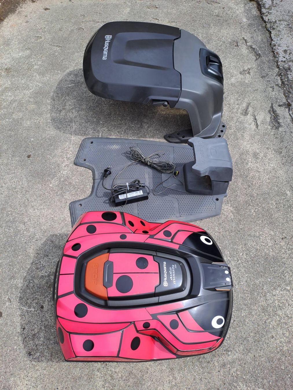 Husqvarna Tagliaerba: Husqvarna 320 Automower – Usato da Gossau SG venduto da Iki003 1