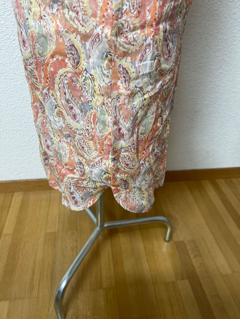 Nile Kleider: Wunderschönes neues Nile Kleid M – Neu (gemäss Beschreibung) aus Maienfeld von 8796 5