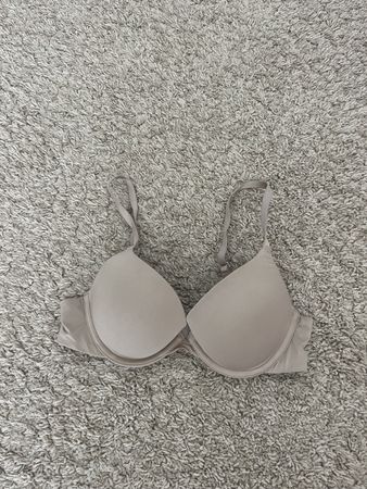 Soutien gorge nude