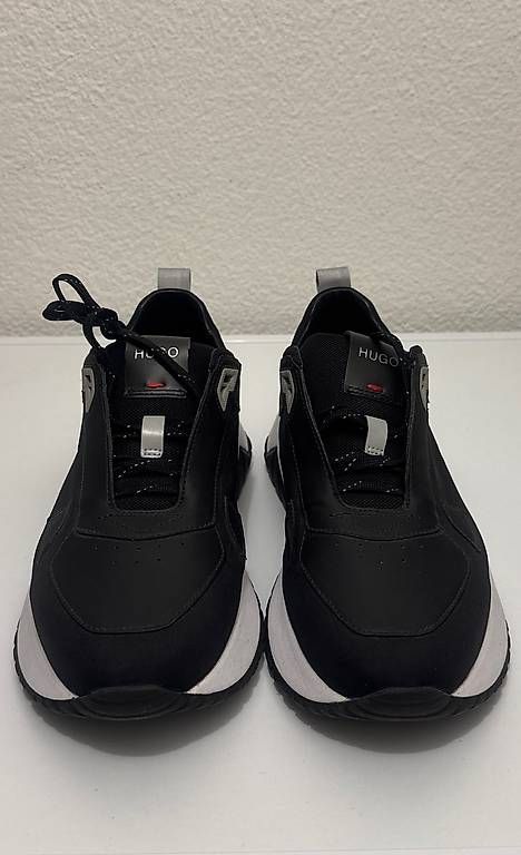 Chaussures hommes: Hugo Black Atom Sneakers Nr. 41 – D'occasion à Thun par sin_z9y2