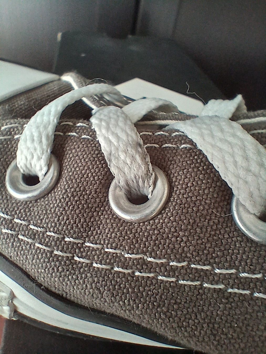 Converse Scarpe da uomo: Converse Sneaker Low grau Gr. 36 – Usato da Wetzikon ZH venduto da Bl4cki 4