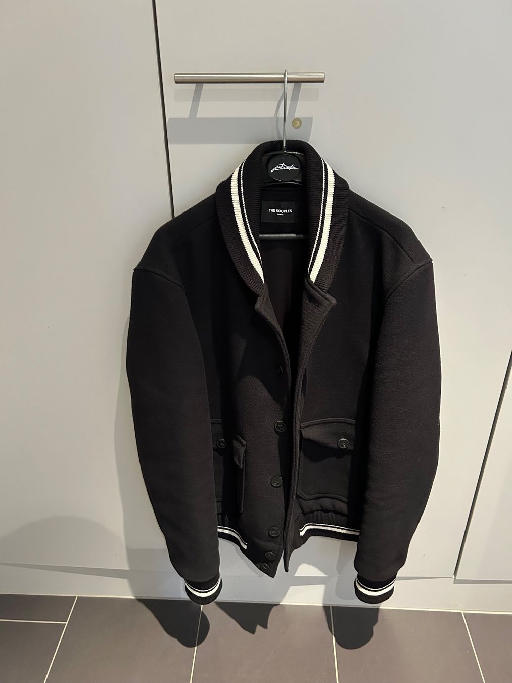 Giacche: the kooples – Nuovo (secondo la descrizione) da Schlieren venduto da Leavio