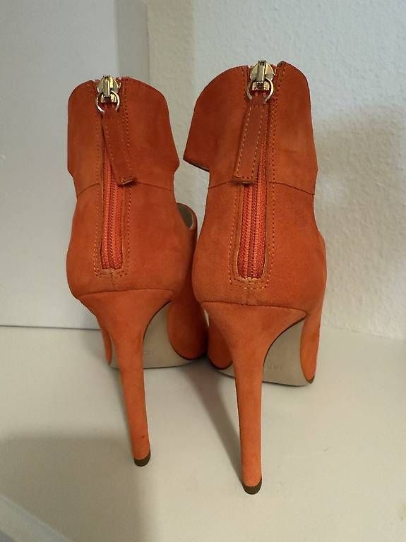 Scarpe da donna: Hugo Boss  – Usato da Basel venduto da Jador01 2