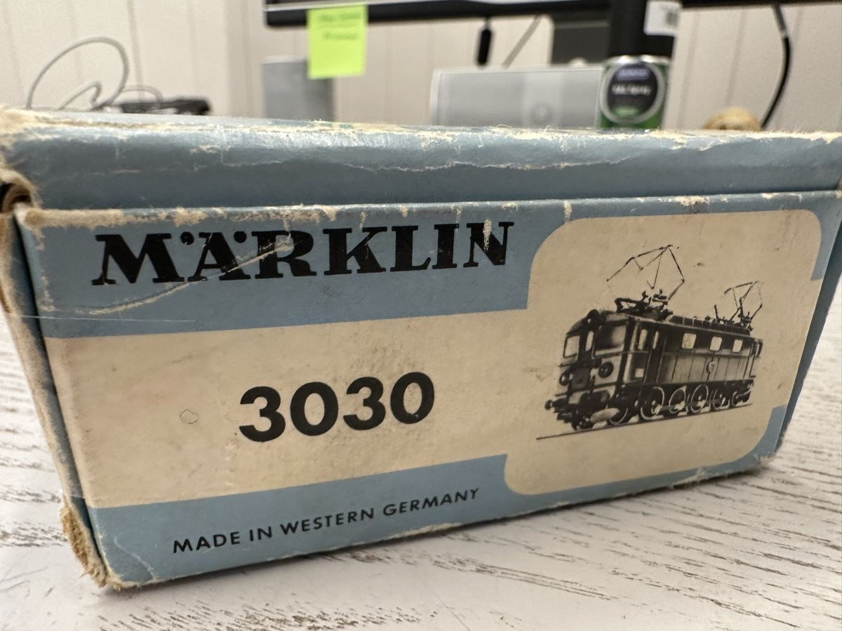 Märklin Modelleisenbahnen: Märklin 3030 SJ BR 1X1 ASEA Da – Gebraucht aus Lupsingen von New-Haven 8