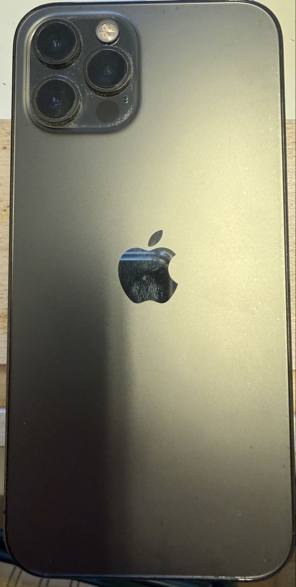 Apple Handys / Smartphones: I Phone 12 Pro – Gebraucht aus Basel von Ogi-Star 1