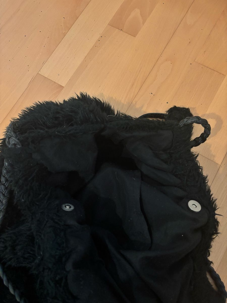 Borse da donna: Handtasche mit schwarzem Fake Fell – Usato da Bern venduto da ser_6vm5 1