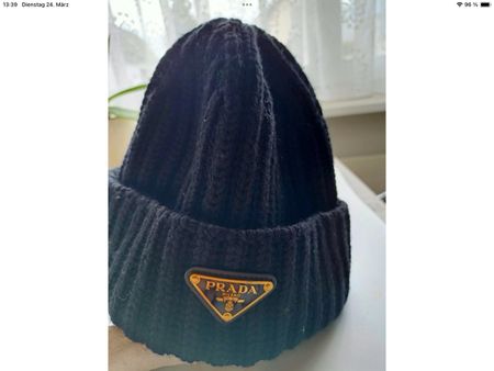 Prada Strickmuetze, Wolle/Kaschmir, Schwarz, Top Zustand!
