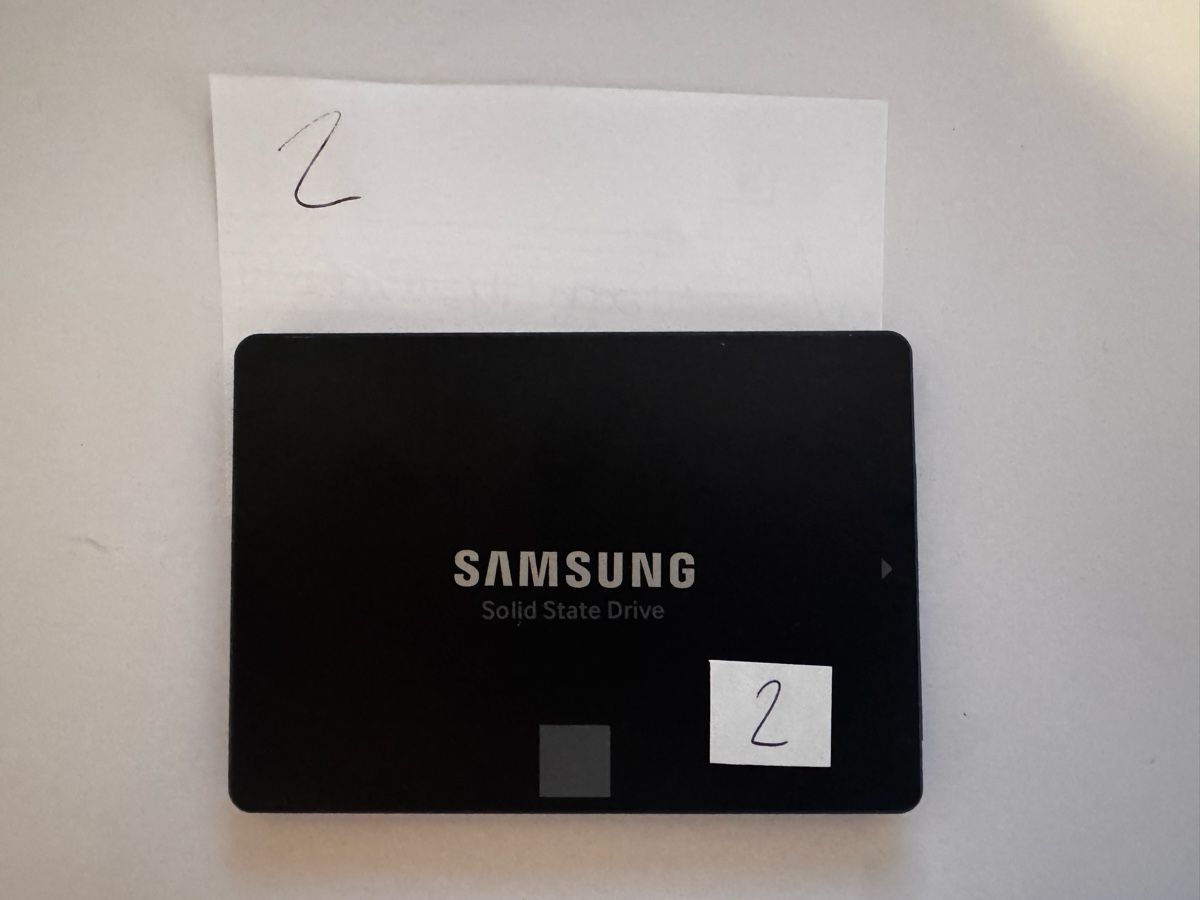 Samsung Harddisks: Samsung SSD 860 EVO 1TB [2] – Neu (gemäss Beschreibung) aus Reinach BL von leo_d9bs