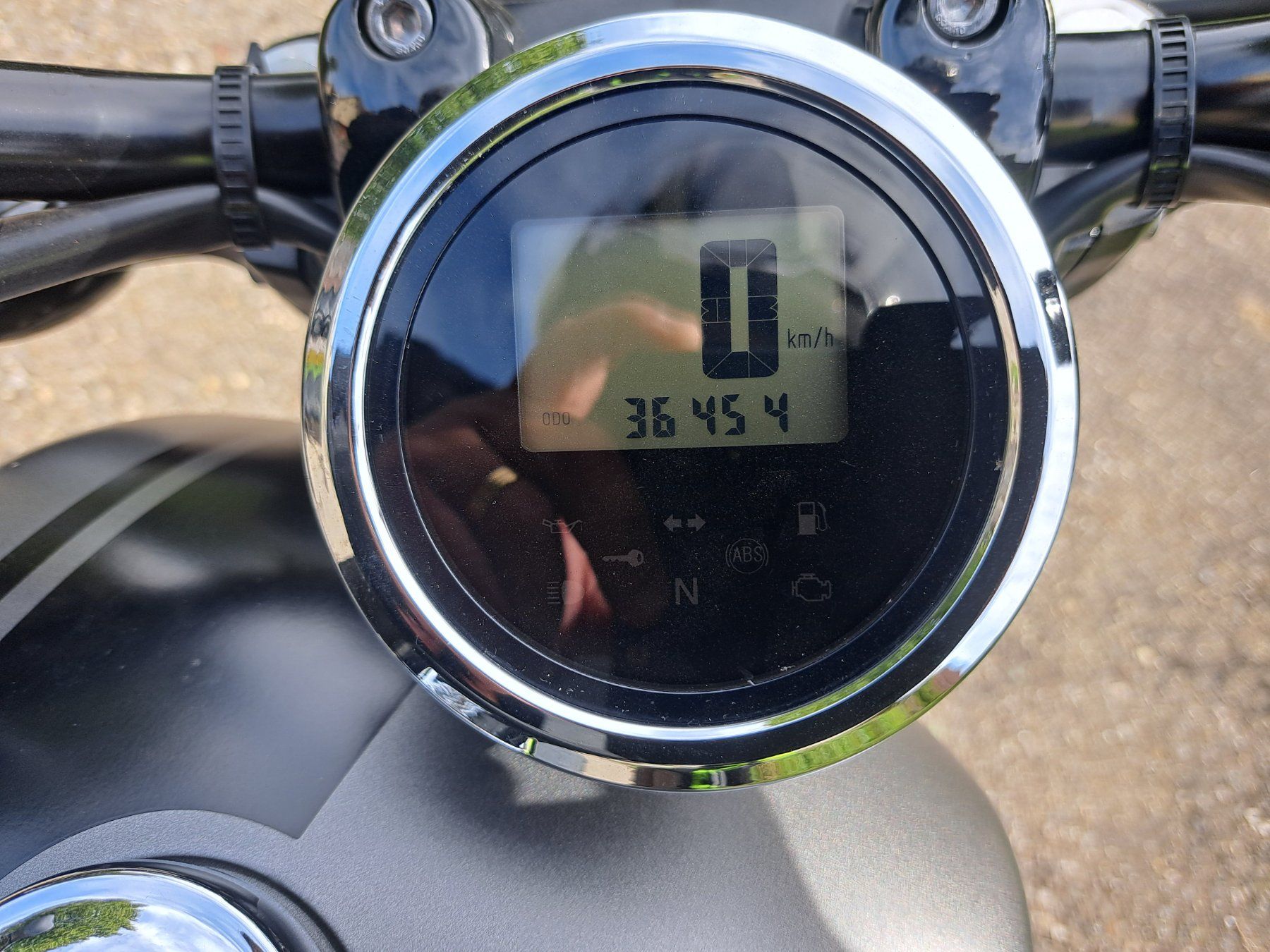 Yamaha Chopper: Yamaha XV 950 R ABS – Usato da Kollbrunn venduto da D.C.1 4