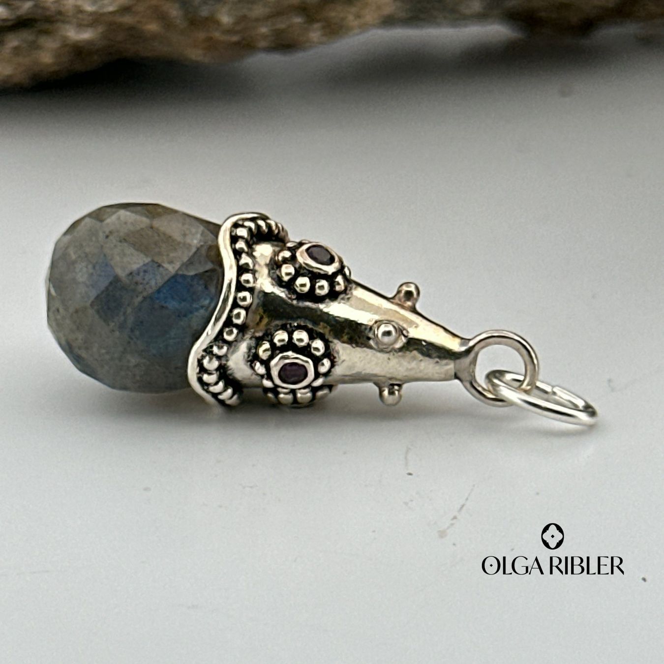 Olga Ribler Ciondoli: Sterling Silber Anhänger mit Labradorite – Nuovo (secondo la descrizione) da Luzern venduto da Schmuckoutlet 4