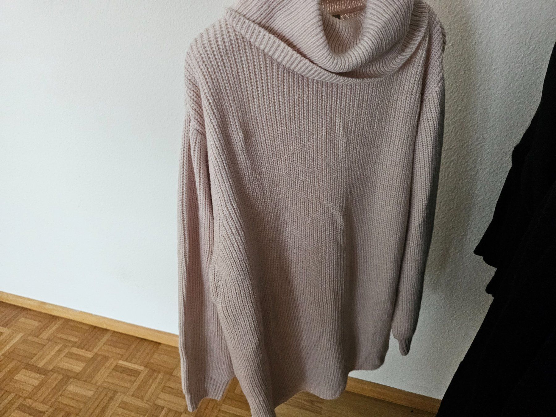 Maglioni & Felpe: Strickpulli – Nuovo (secondo la descrizione) da Basel venduto da NyGrow