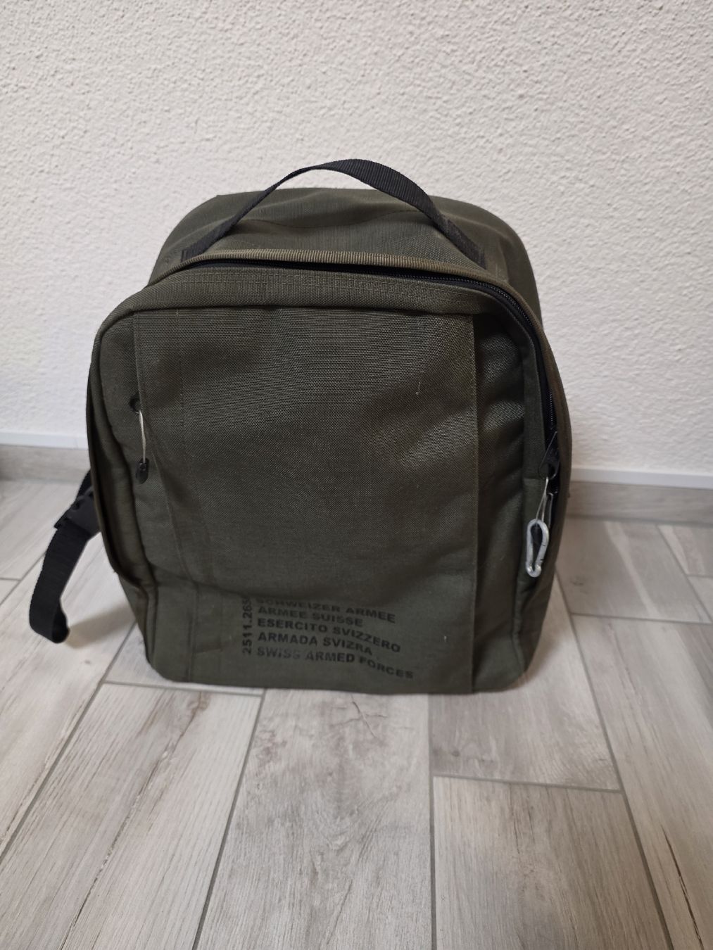 Rucksäcke: Rucksack Schweizer Armee Militär  – Gebraucht aus Dorf von Echo_Elements