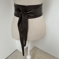 Dunkelbrauner Leder-Wickelgürtel