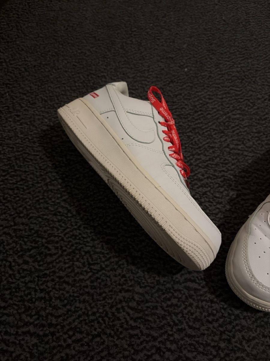 Nike Scarpe da uomo: Air force costum Supreme – Usato da Seelisberg venduto da Ernst_Tr 1