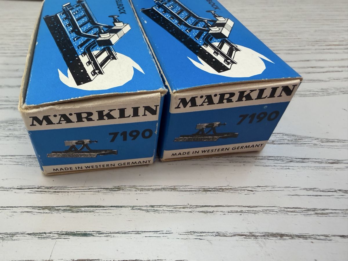 Märklin Modellini di ferrovie: Märklin 2x 7190 Prellbock – Usato da Lupsingen venduto da New-Haven 1