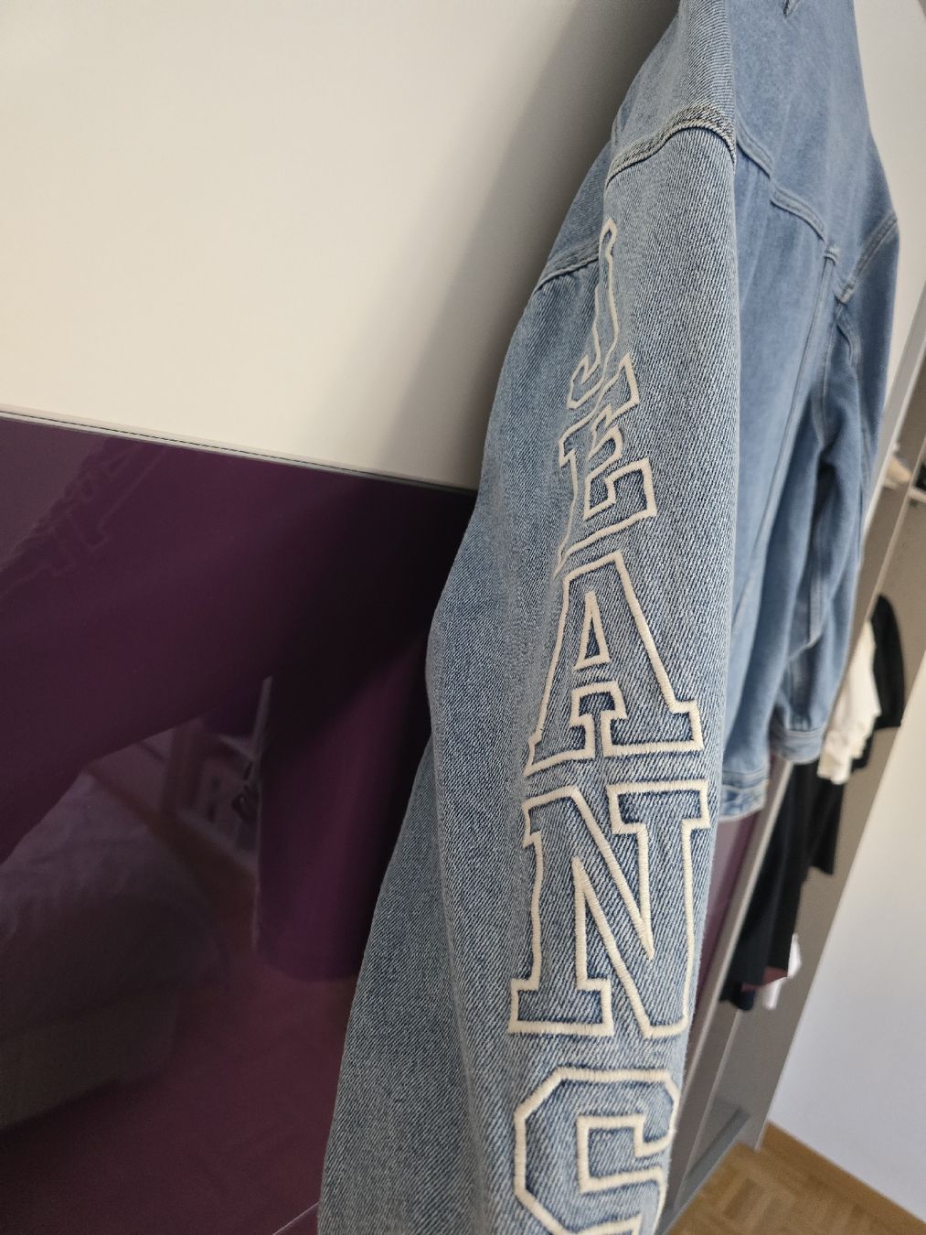 Tommy Hilfiger Giacche: Tommy Jeans Jeansjacke Oversized – Nuovo (secondo la descrizione) da Zürich venduto da Luana.N 3