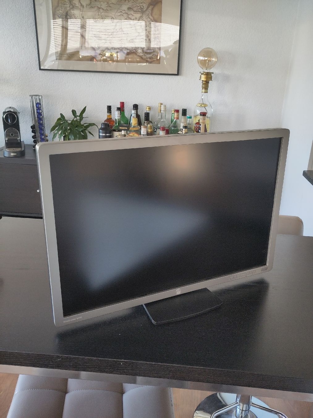 Hewlett Packard Monitor: HP EliteDisplay E241i FullHD – Usato da Biel/Bienne venduto da Emanate 2