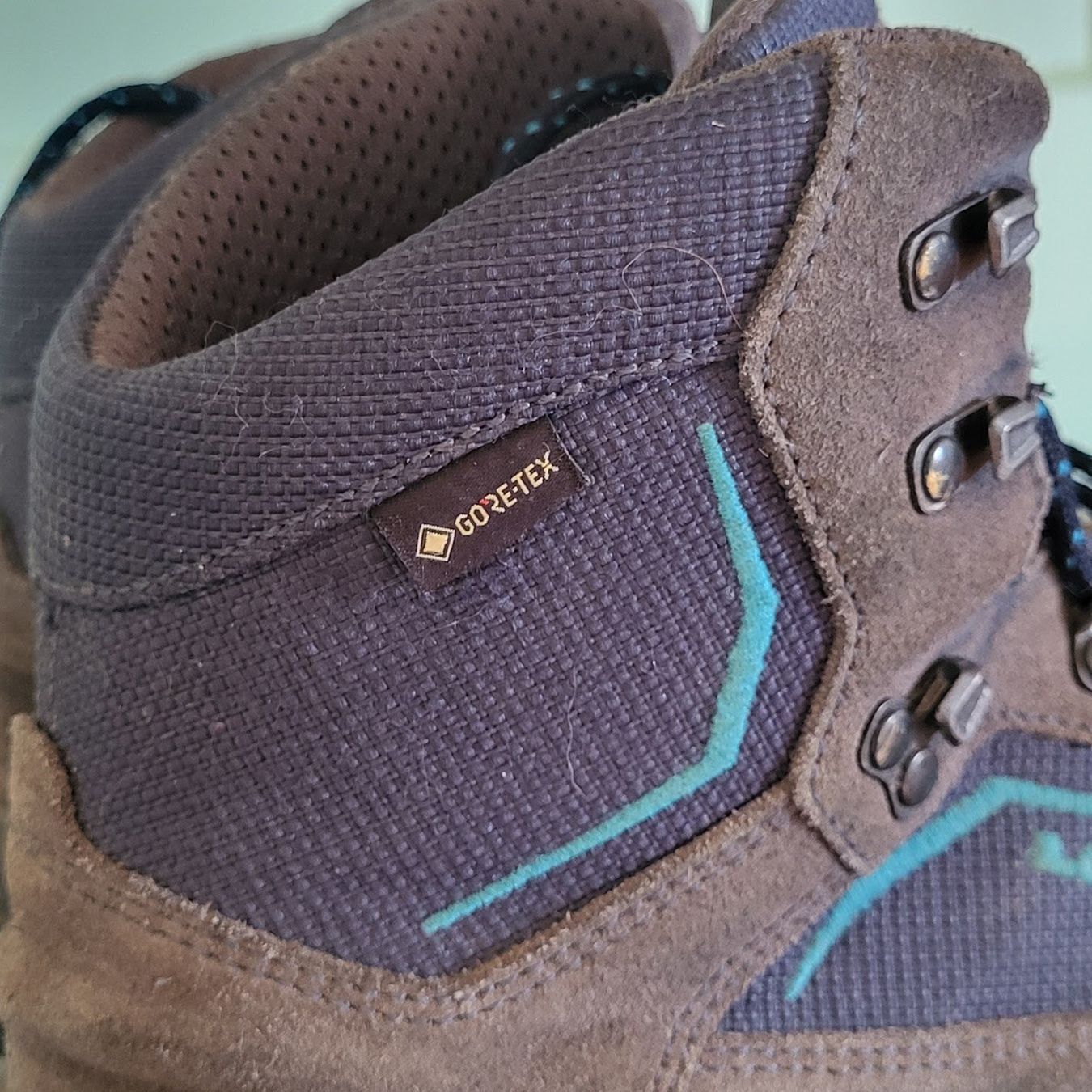 Lowa Scarpe da donna: LOWA Wanderschuhe - Gr. 38 - gebrauchter Zustand – Usato da Tägertschi venduto da TheChange 2