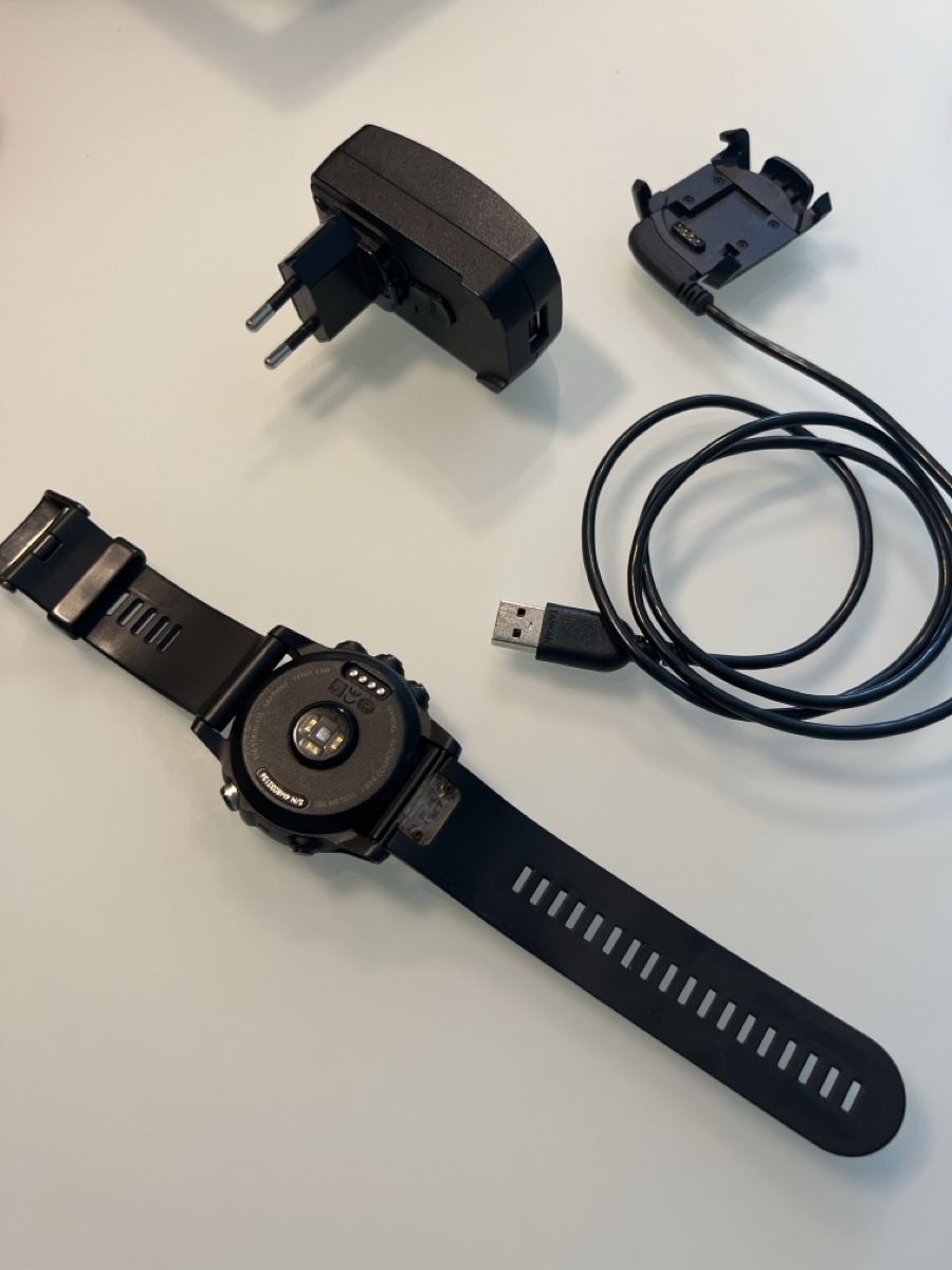 Garmin Smartwatch: Garmin Fenix 3 HR Sapphire – Usato da Coffrane venduto da Caceza 2