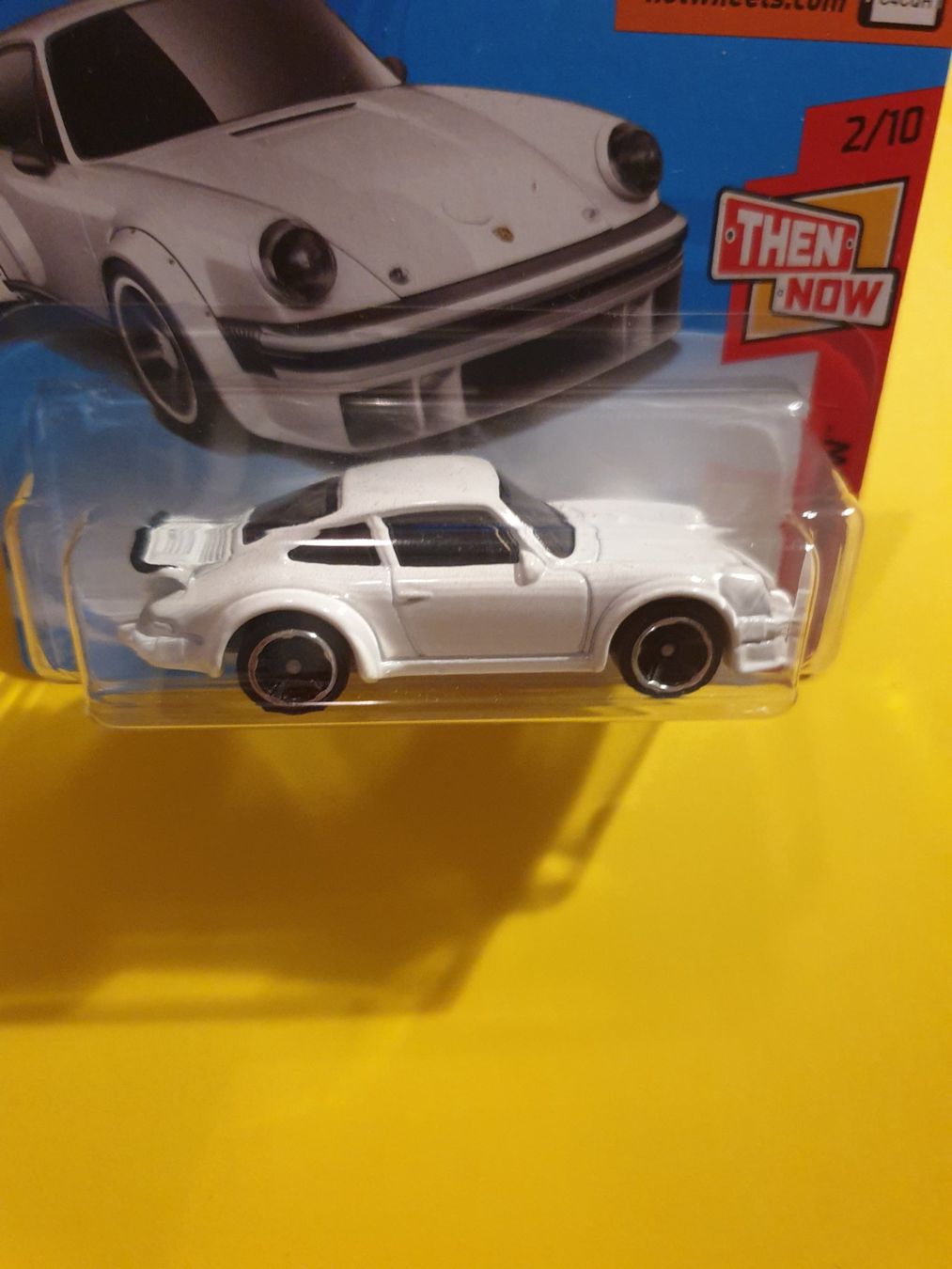 Hot Wheels Modellini d'auto: Hit Wheels PORSCHE 934 TURBO RSR – Nuovo e nell'imballaggio originale da Oftringen venduto da Rotor 3