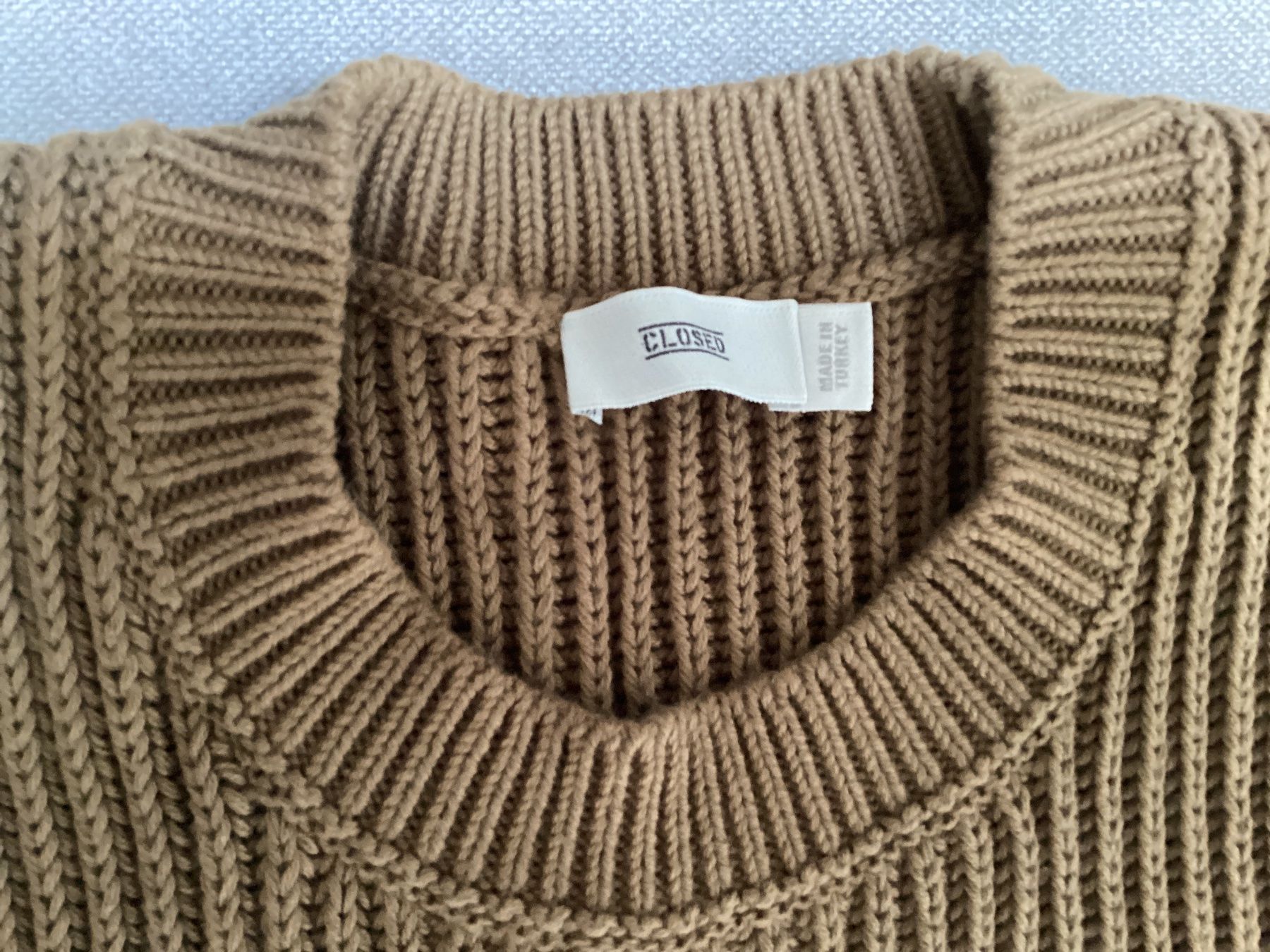 Closed Pullover & Sweatshirts: CLOSED Damen Pullunder braun Grösse M SUPER guter Zustand – Gebraucht aus Homberg b. Thun von Homata 3