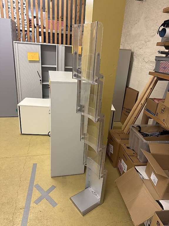 Scaffali: Prospektständer / Faltdisplay – Usato da Bern venduto da Sellionaire_007 2