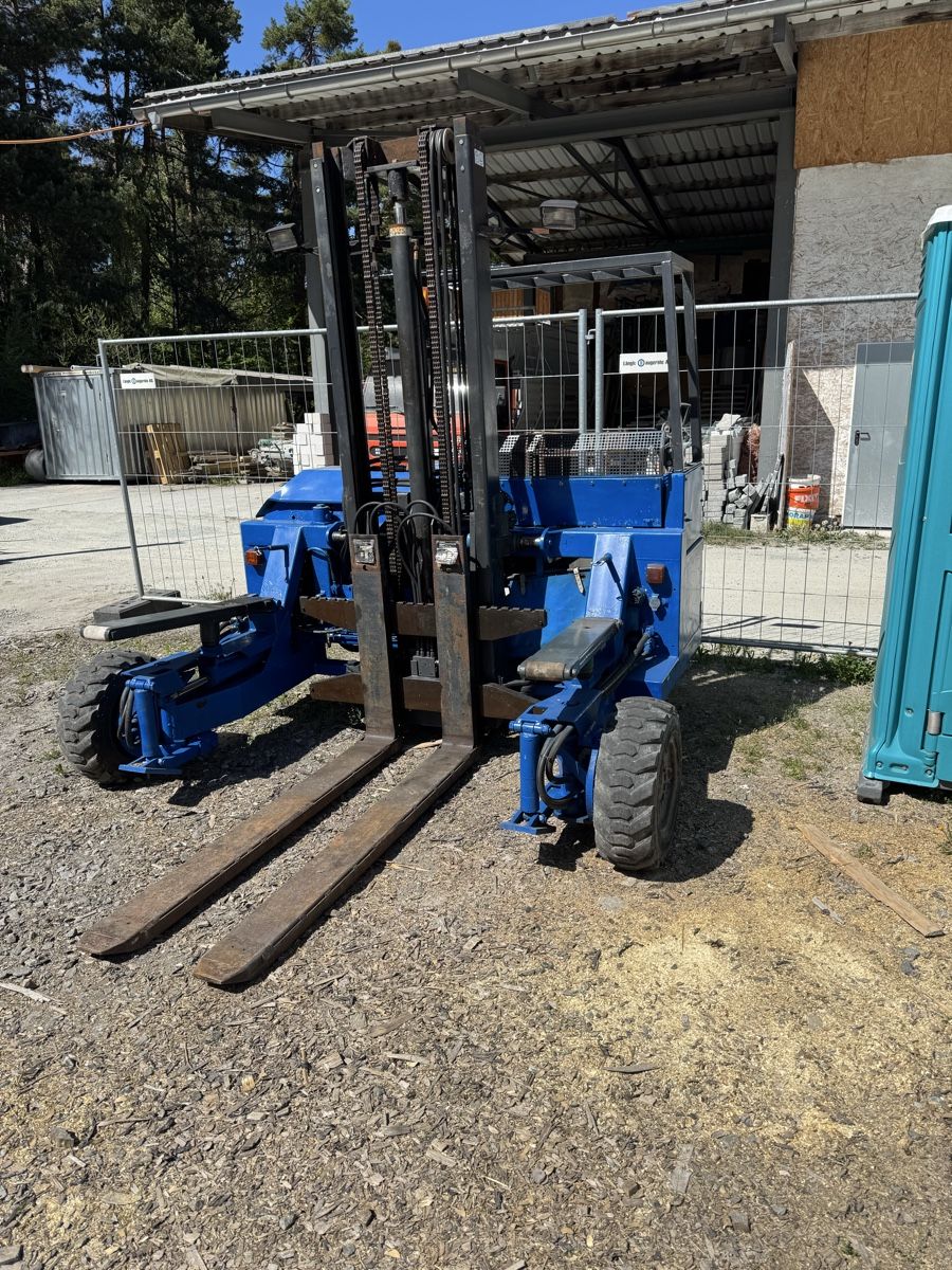 Carrelli elevatori e a forche: Dreiweg Stapler – Usato da Sils im Domleschg venduto da renomeoGmbH 6