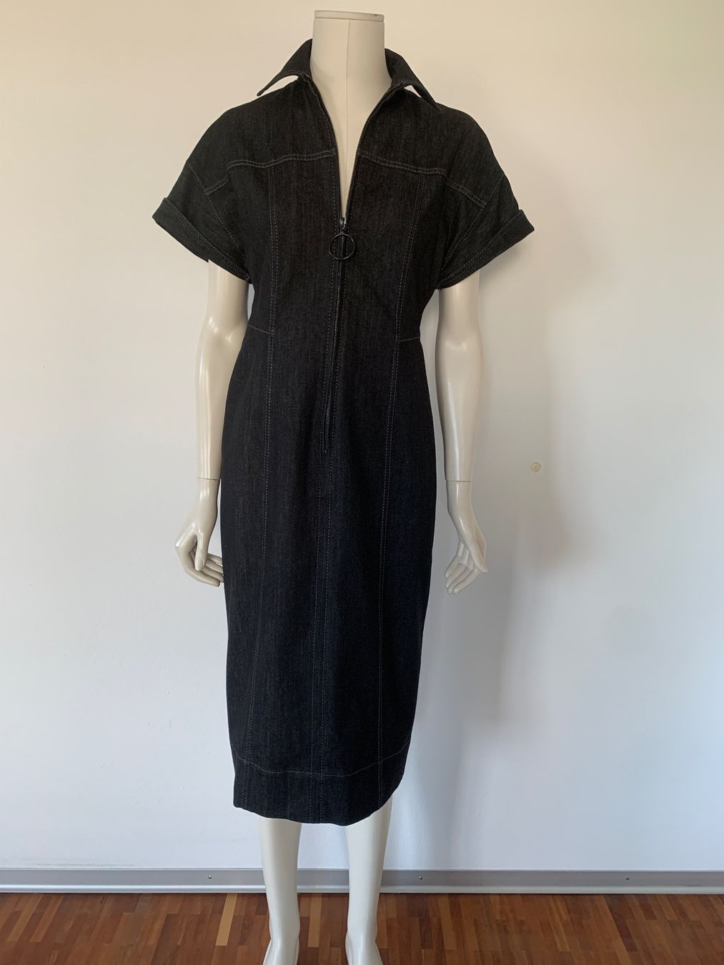 Akris Vestiti: AKRIS - Neu/ungetragen - Top aktuelles cooles Denim-Kleid 36 – Nuovo (secondo la descrizione) da Luzern venduto da designluzern 1