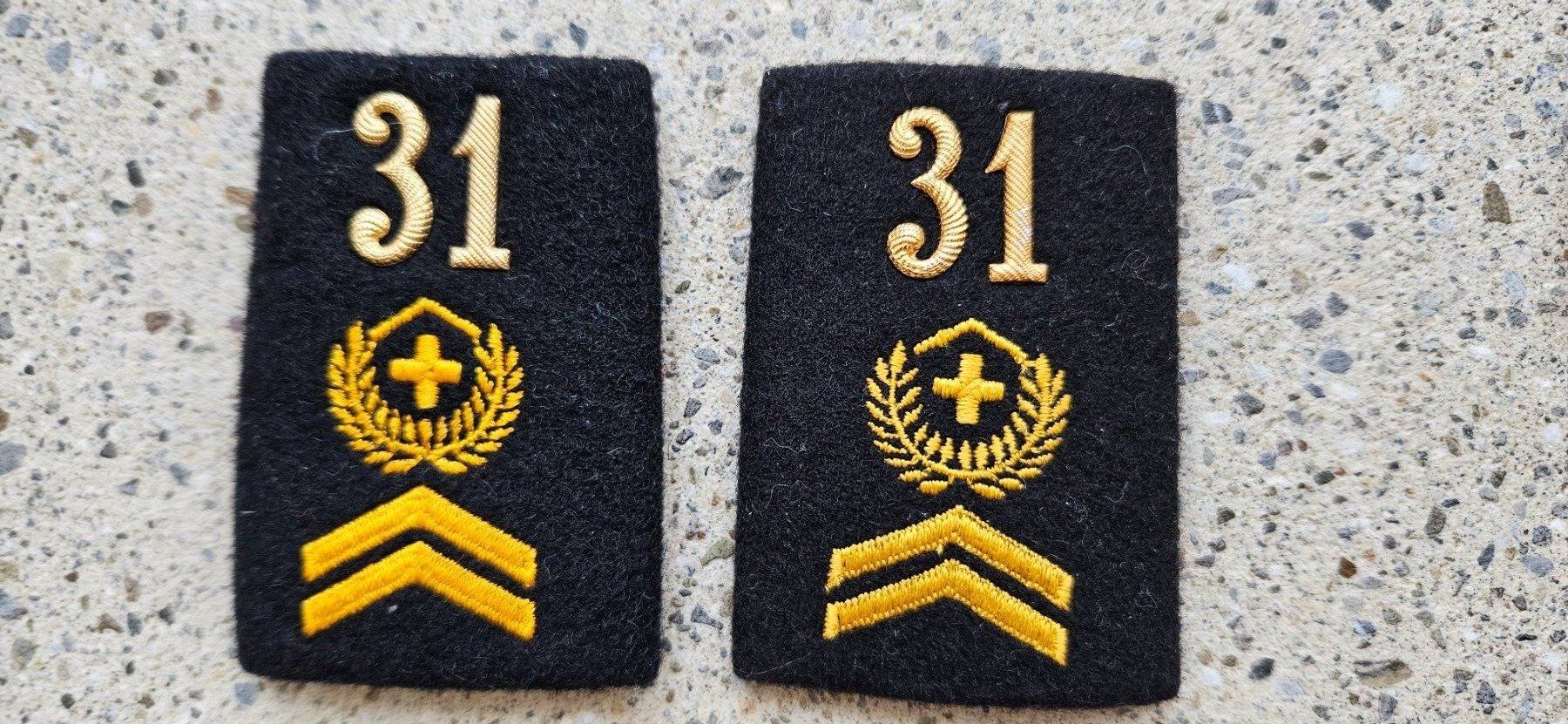 Schweizer Armee Placchette & Badge: *** Patten /Schulterschlaufen mit Nummer *** – Usato da Riedholz venduto da fr_sIruP
