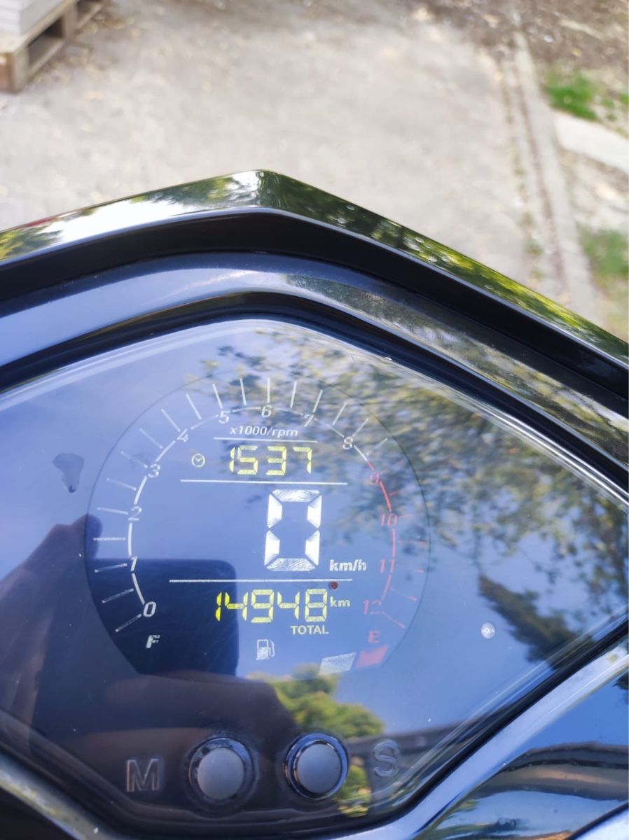 Sym Scooter: Sym FNX BT 125 – Usato da Oberwil BL venduto da enn_96dc 4