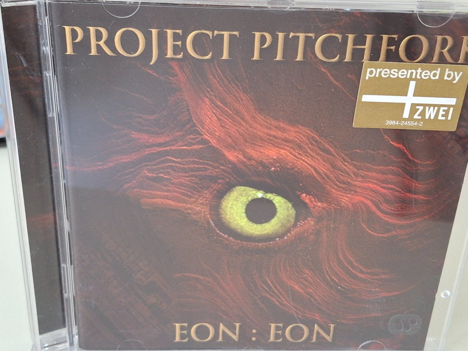 CDs: CD Project Pitchfork - EON :Gothic Metal – D'occasion à Aarberg par Jackup1