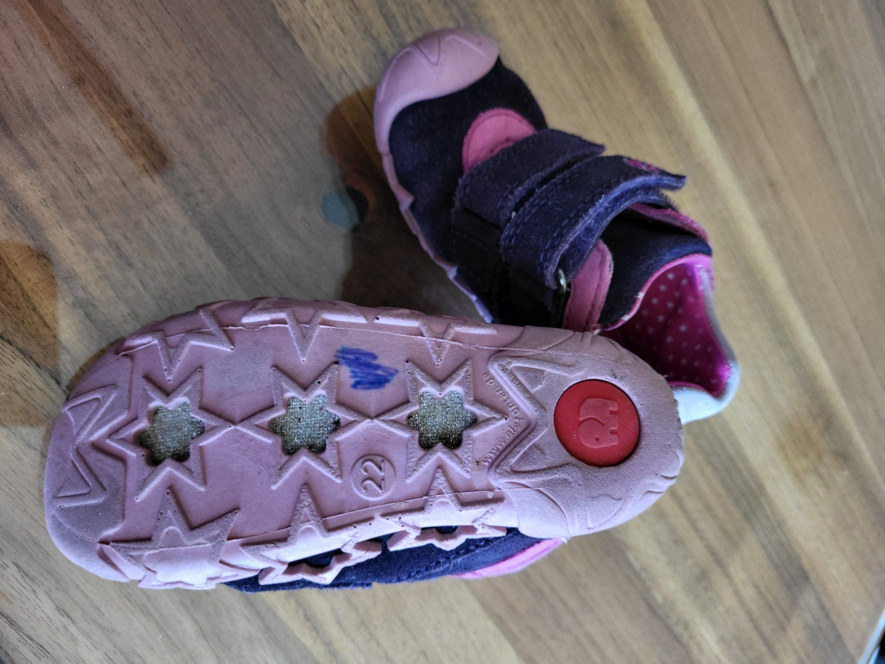 Elefanten Scarpe per ragazze: Laufschuhe Gr 22 Elefanten – Usato da Ennetbaden venduto da Vicky12 3
