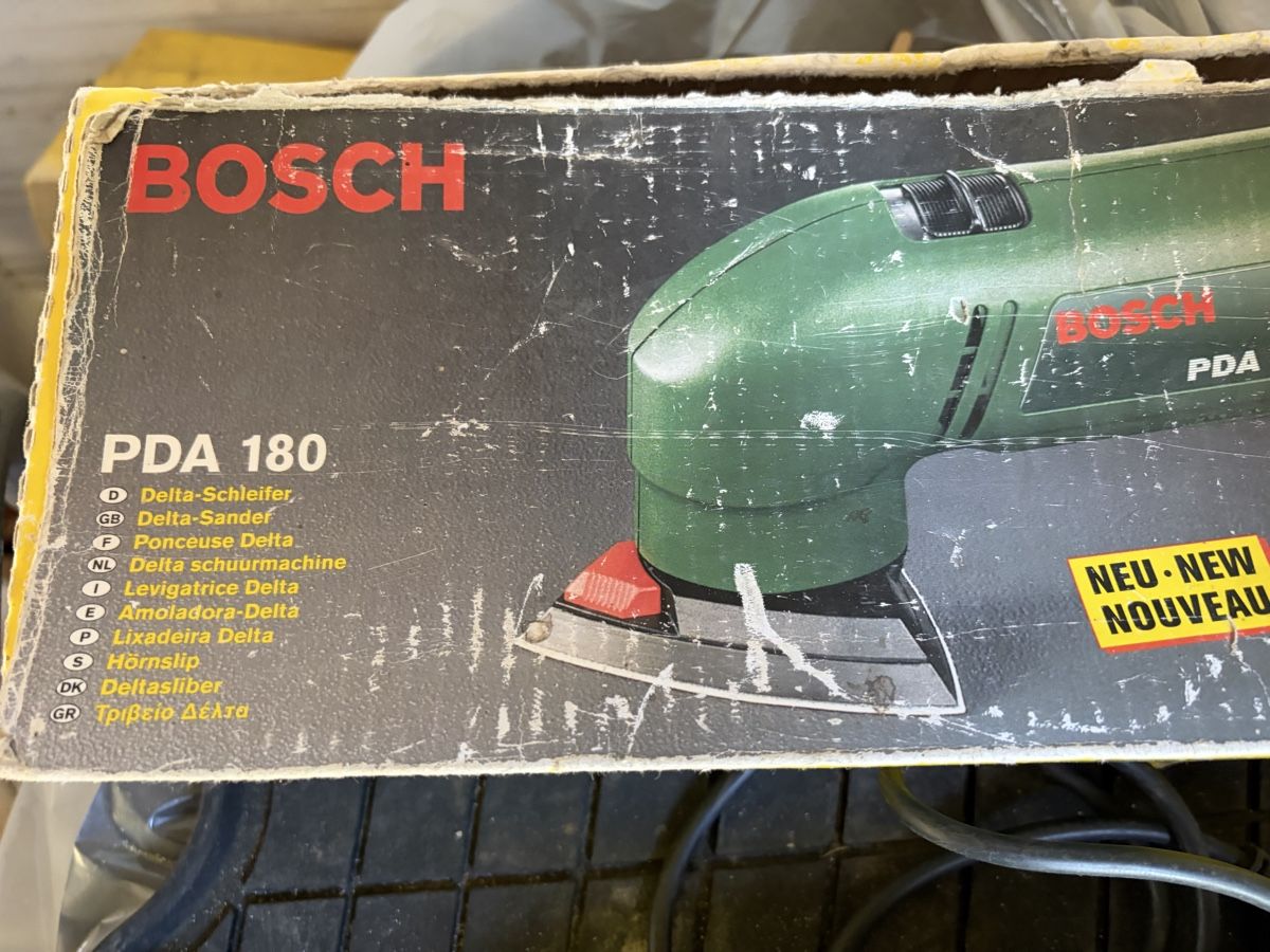 Bosch Smerigliatrici & Lucidatrici: Ponceuse Bosch Delta  – Usato da Echallens venduto da JAR69 1