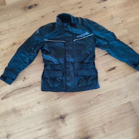 Motorradjacke Richa schwarz Textil Groesse XS gebraucht