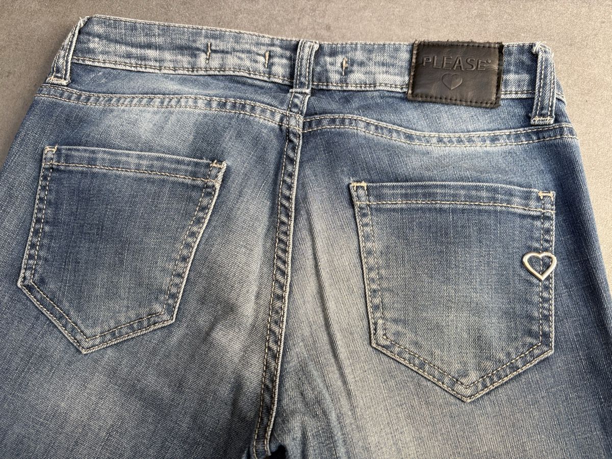 Please Jeans Jeans: Please Jeans 2 Stück mit Knopfleiste XS – Usato da Dulliken venduto da gab_jdr2 3