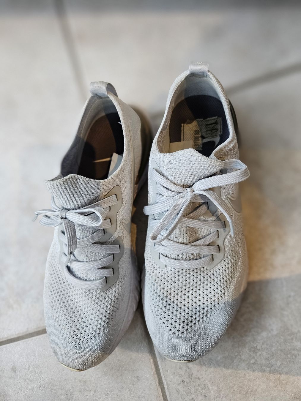 Nike Scarpe da donna: Nike epic react – Usato da Saland venduto da Rose0109 1