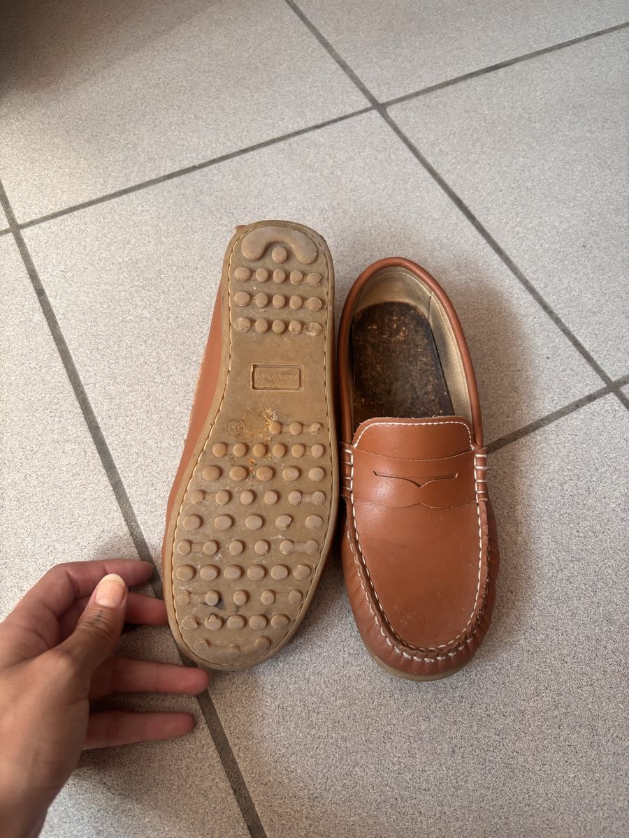 Schuhe für Jungen: Leder Mokassins Gr. 35  – Gebraucht aus Rafz von NuriaSophie