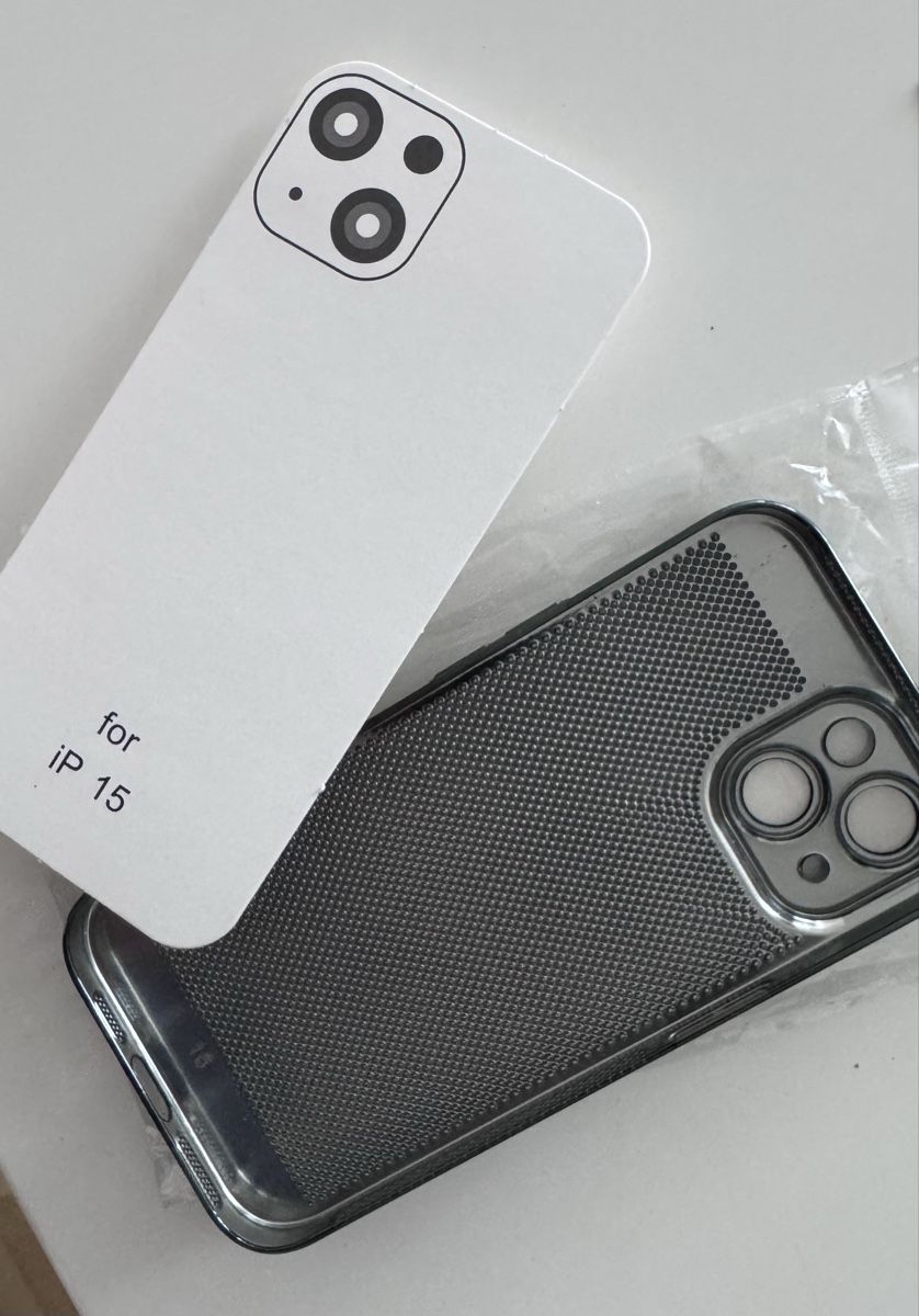 Apple Telefoni cellulari / Smartphones: Schutzhülle for iPhone 15 neu – Nuovo (secondo la descrizione) da Tenniken venduto da chr_s9rk 1