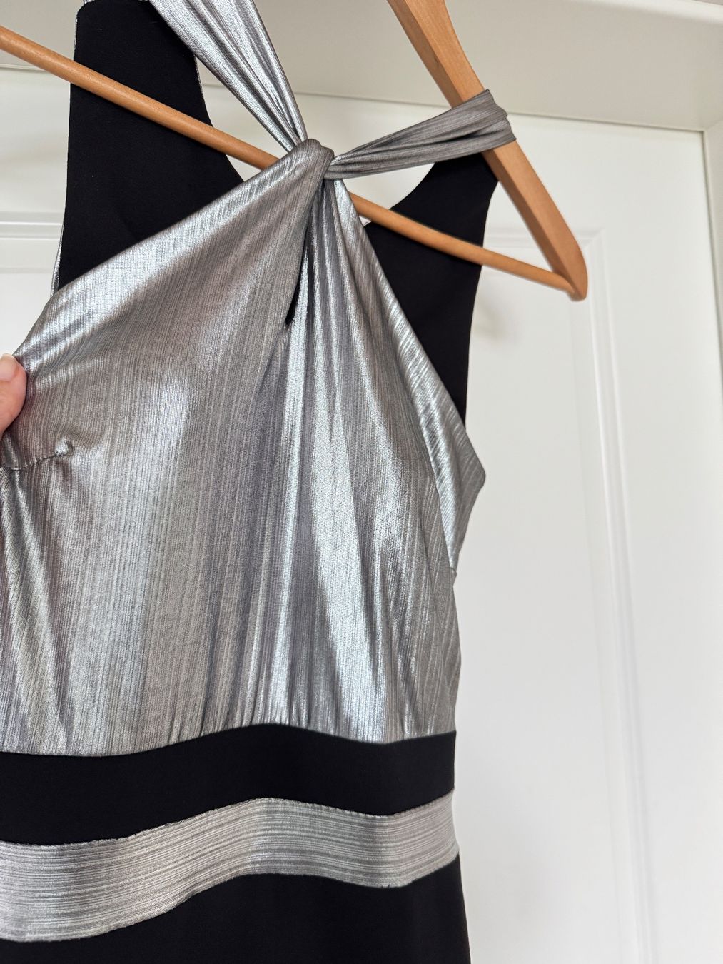 Kleider: Robe années 90 stretch noire argentée – Gebraucht aus giffers von sev_c9x9 4