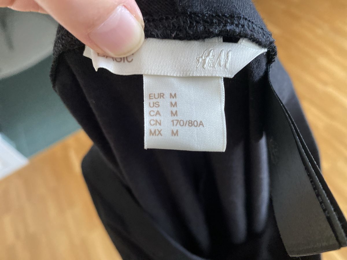 H&M Leggings: Leggins H&M Grösse M schwarz – Usato da Kriens venduto da aloha19 1