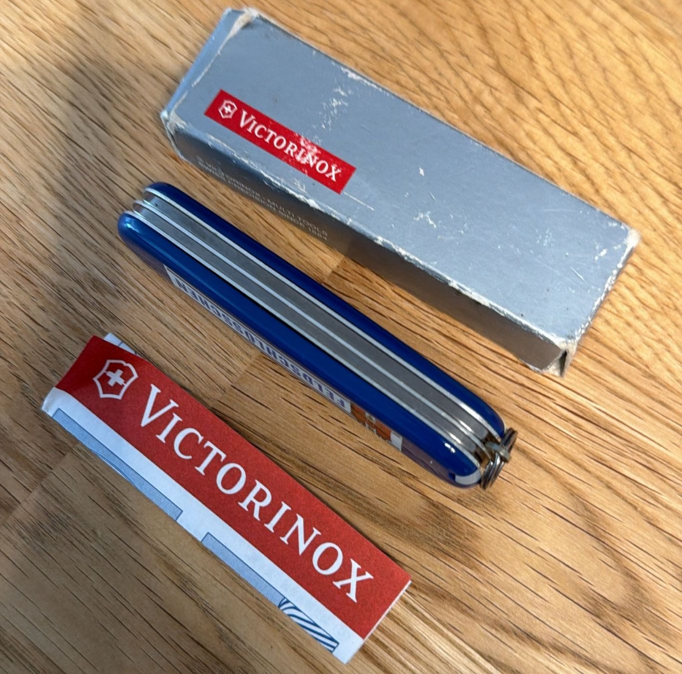 Victorinox Coltelli tascabile: FELDSCHLÖSSCHEN VICTORINOX SACKMESSER – Nuovo (secondo la descrizione) da Zürich venduto da Frei-Occasionen 6