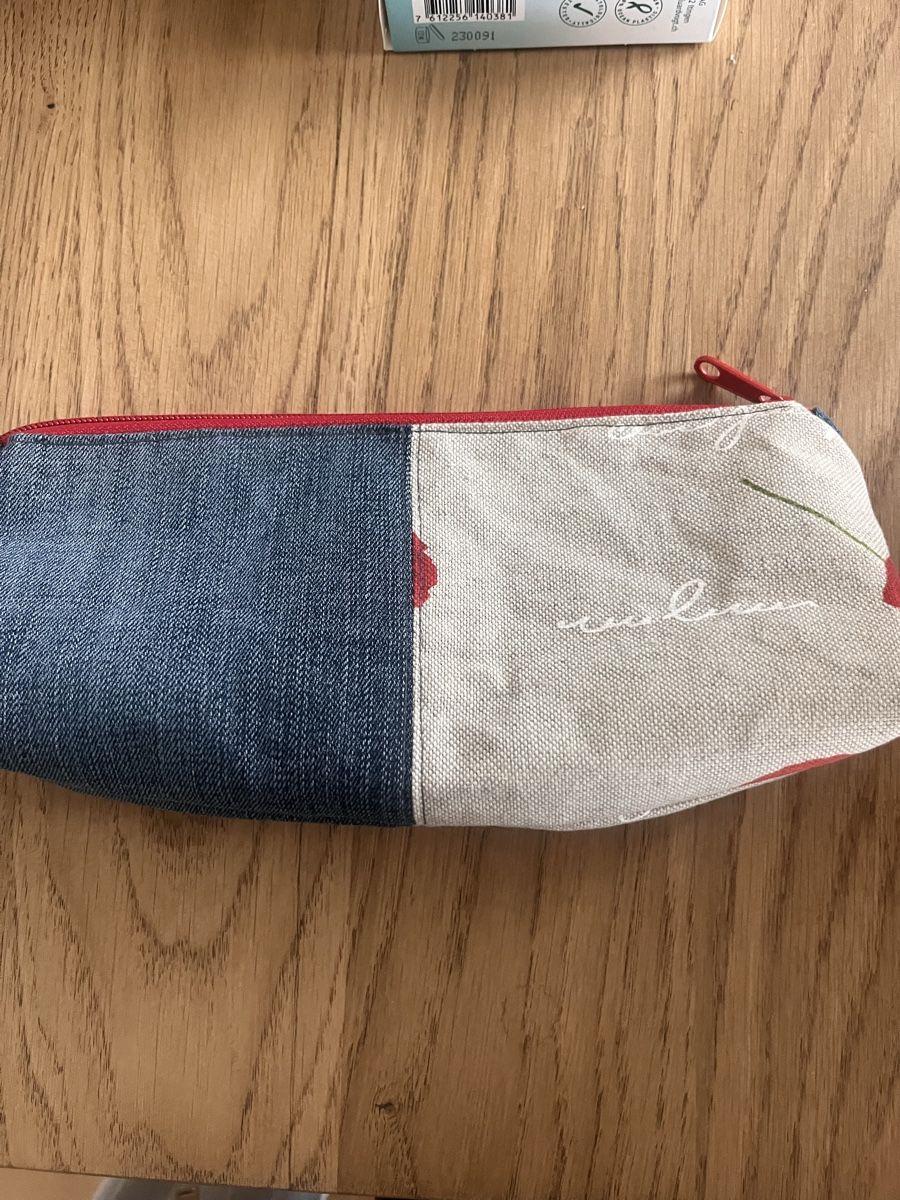 Schüler-Etuis: Etui – Neu (gemäss Beschreibung) aus Wangen b. Olten von oli_f9b8