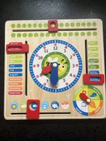 Holzkalender Uhr Kinder Lernspielzeug neuwertig