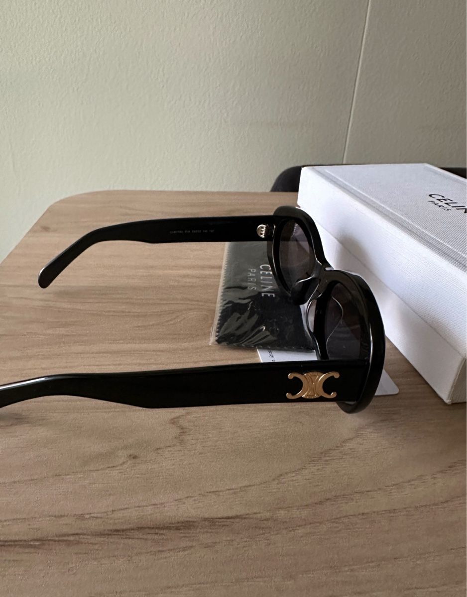 Celine Lunettes & Verres: Sonnenbrille Celine CL40194U – D'occasion à Zürich par sanela1122 2