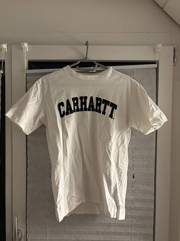 T-shirt: Carhartt T-Shirt – Usato da Meilen venduto da rr0