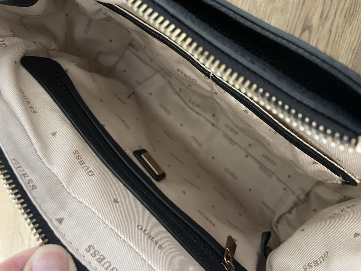 Guess Borse da donna: Guess Tasche Maranta Neu – Nuovo e nell'imballaggio originale da Mur (Vully) FR venduto da seaila 2