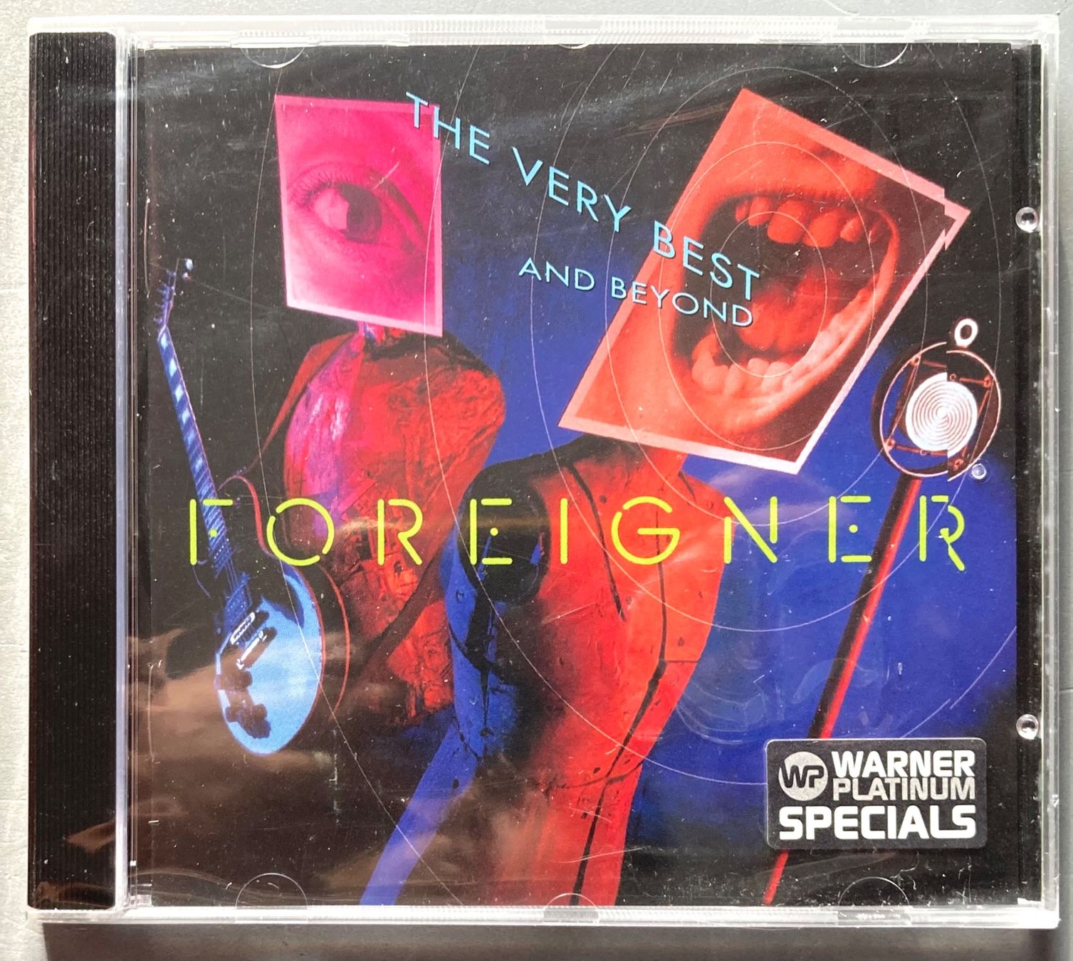 CD: FOREIGNER - THE VERY BEST...AND BEYOND – Nuovo e nell'imballaggio originale da Poliez-Pittet venduto da Newtown-Records