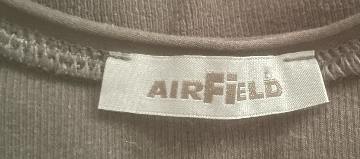 Airfield Top: AirField Top XL – Usato da Schaffhausen venduto da marakesch41 3
